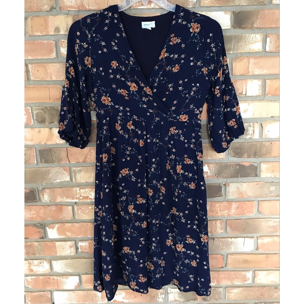 Orange Creek Blue Floral V-Neck Dress Small